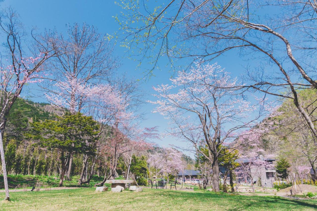 Okujozankei Onsen Kasho Gyoen Hotel Sapporo Luaran gambar